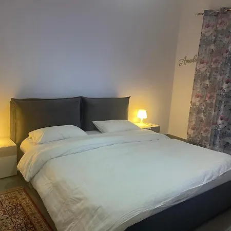 Apartment Amadeus Apartament Tirana
